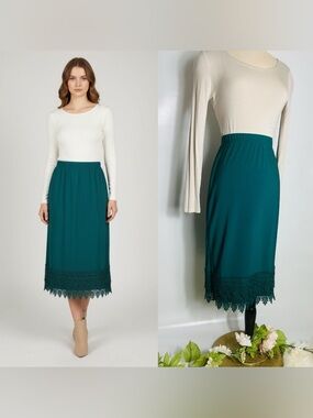 Unk Teal Lace-Trim Midi Skirt